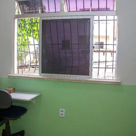 Casa Em Bairro Parquelândia *